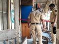 Crime: मुंबईतील ग्रँडरोडमध्ये भीषण हत्याकांड, पत्नी सोडून गेल्याच्या रागाने माथेफिरूचा शेजाऱ्यांवर हल्ला, दोन जणांचा मृत्यू  - Marathi News | | Latest mumbai News at Lokmat.com