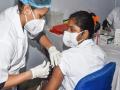 राज्यात एक कोटी ६५ लाखांहून लाभार्थींना लस   - Marathi News | Vaccination to over one crore 65 lakh beneficiaries in the state | Latest mumbai News at Lokmat.com