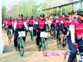 एसडीआरएफ जवानांचा नागपूर-मुंबई सायकल प्रवास  - Marathi News | SDRF jawan's Nagpur-Mumbai cycle ride | Latest nagpur News at Lokmat.com