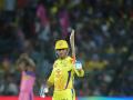 शेवटच्या चेंडूवर षटकार खेचत चेन्नईचा विजय - Marathi News | Chennai's victory over the last ball hit sixes | Latest cricket News at Lokmat.com