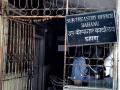 डहाणू उपकोषागारातील वीज, नेटच्या लपंडावाने कर्मचारी, नागरिक हैराण - Marathi News | Dahanu sub-treasury, power, net-work staff, citizen haraan | Latest vasai-virar News at Lokmat.com