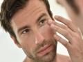 पुरुषांसाठी डार्क सर्कल दूर करण्याच्या खास घरगुती टिप्स! - Marathi News | Home remedies for men to get rid of dark circles under the eyes | Latest beauty Photos at Lokmat.com
