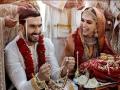 Deepika Ranveer Wedding : दीपिका पादुकोण व रणवीर सिंग यांच्या लग्नातील फोटो आले समोर - Marathi News | Deepika Ranveer Wedding: Photos of Sinddhi and Kokani Wedding | Latest filmy News at Lokmat.com