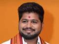 पुण्यात शिवसेनेच्या युवा पदाधिकाऱ्याचा निर्घृण खून - Marathi News | Brutal murder of a young Shiv Sena office bearer in Pune | Latest pune News at Lokmat.com
