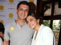 दीपिका पादुकोणच्या वडिलांना कोरोनाची लागण, रुग्णालयात दाखल - Marathi News | Deepika Padukone's father contracted corona, hospitalized | Latest filmy News at Lokmat.com