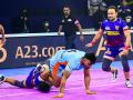 Pro Kabaddi League 2021-22: दिल्लीची दबंगगिरी..!! गेल्या वर्षीचे चॅम्पियन्स 'बंगाल वॉरियर्स'ना अक्षरश: लोळवलं - Marathi News | Pro Kabaddi League 2021 PKL Live Updates Dabang Delhi vs Bengal Warriors Up Yoddha vs Gujarat Giants | Latest other-sports News at Lokmat.com