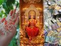 Navratri 2025: नवरात्रीत मंगळवारी किंवा शुक्रवारी देवीला पारिजाताची फुलं वाहिल्याने होणारे लाभ  - Marathi News | Navratri 2025: Benefits of offering Parijata flowers to Goddess on Tuesday or Friday during Navratri | Latest bhakti News at Lokmat.com