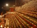 हजारो दिव्यांनी झगमगला ऐतिहासिक देवतलाव   - Marathi News | Thousands of lamps are fluttering in the Himalayas | Latest vashim News at Lokmat.com