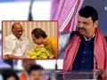 Devendra Fadnavis vs Uddhav Thackeray: "बाळासाहेब ठाकरे Sharad Pawar यांना मैद्याचं पोतं म्हणायचे, त्याच पोत्यावर नाक घासून उद्धवजी मुख्यमंत्री झाले"; देवेंद्र फडणवीसांचा उद्धव ठाकरेंना सणसणीत टोला - Marathi News | Balasaheb Thackeray used to Say Sharad Pawar is Big Fat Sack of Flour and Uddhav Thackeray begged on that sack to become CM of Maharashtra slams Devendra Fadnavis | Latest mumbai News at Lokmat.com