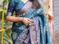 Cotton Saree For Office Wear : साध्या कॉटनच्या साड्या देतील रुबाबदार लूक, पाहा २३ नवीन पॅटर्न, साडीतला प्रोफेशनल लूक - Marathi News | Cotton Saree For Office Wear : Cotton Saree For Daily Use Cotton Saree Latest Designs For Women | Latest sakhi Photos at Lokmat.com