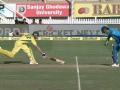 India vs Australia 3rd odi: पाहा धोनीचा असाही चमत्कार, मॅक्सवेल झाला पसार - Marathi News | India vs Australia 3rd ODI: ms Dhoni's dismiss Glenn Maxwell in new fashion | Latest cricket News at Lokmat.com