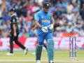 ICC World Cup 2019 : धोनीनं निवृत्ती घ्यायला हवी का? सचिन तेंडुलकरनं मांडलं स्पष्ट मत  - Marathi News | Should MS Dhoni retire? Sachin Tendulkar reacts to big question after ICC World Cup disappointment | Latest cricket News at Lokmat.com