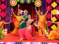 दृष्टी धामीने 'या' मालिकेत केला दमदार डान्स - Marathi News | Drashti Dhami’s sizzling dance performance in COLORS’ Gathbandhan | Latest filmy News at Lokmat.com