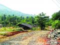 फौजी आंबवडे गाव सुविधांपासून वंचित - Marathi News | Fauji departs from Amvade village facilities | Latest raigad News at Lokmat.com