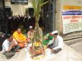 विनाअनुदानित शाळा; सत्यनारायण पूजा घालून सरकारचा निषेध - Marathi News | Unaided school; Protests by government against Satyanarayana worship | Latest kolhapur News at Lokmat.com