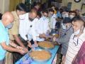 कोरोनाकाळात नगरमध्ये लंगरसेवकांनी केली वंचितांची ईद गोड - Marathi News | During the Coronation period, the anchors in the town celebrated the Eid of the deprived | Latest ahilyanagar News at Lokmat.com