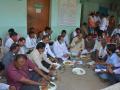 चून-भाकर खाऊन साजरी केली काळी दिवाळी - Marathi News | Black Diwali was celebrated by BJP at Akola District Collector Office | Latest akola News at Lokmat.com