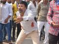अकाेला जिल्हाधिकारी कार्यालयासमाेर एकावर प्राणघातक हल्ला - Marathi News | Assault on one near Akala Collector's Office | Latest akola News at Lokmat.com