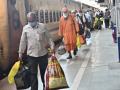 CoronaVirus Lockdown : कोल्हापुरातून आजअखेर 18272 मजूर रवाना - Marathi News | CoronaVirus Lockdown: 18272 laborers left Kolhapur today | Latest kolhapur News at Lokmat.com