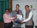 अकोला जिल्ह्याचा ‘जेआरडी टाटा मेमोरियल’ पुरस्काराने सन्मान - Marathi News |  Akola District's felicitated by JRD Tata Memorial Award | Latest akola News at Lokmat.com