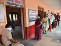 कोरोना लसीकरणानंतर घरी जाण्याची घाई पडू शकते महागात! - Marathi News | Corona vaccination can be expensive to rush home after! | Latest akola News at Lokmat.com