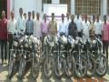 अक्कलकुव्यात चोरीच्या नऊ दुचाकी जप्त, दोघांना अटक - Marathi News | Six robbery stolen in Akkalkuwa, two arrested and two arrested | Latest nandurbar News at Lokmat.com