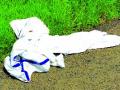 वापरलेले पीपीई किट उघड्यावर - Marathi News | Used PPE kit open space | Latest raigad News at Lokmat.com