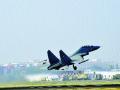 सुखोईच्या प्रात्यक्षिकांनी रंगला भारत-रशिया ‘इंद्रा’ युद्धसराव - Marathi News | Sukhoi's demonstrations paint the Indo-Russia war on Indra | Latest pune News at Lokmat.com