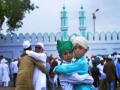 ‘ईद मुबारक’ म्हणा, पण गळाभेट अन् हस्तांदोलन टाळा ! - Marathi News | Say ‘Eid Mubarak’, but avoid hugs and handshakes! | Latest nashik News at Lokmat.com