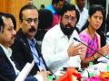 सार्वजनिक वाहतूक करणार सक्षम - पालकमंत्री एकनाथ शिंदे - Marathi News | Able to carry public transport - Guardian Minister Eknath Shinde | Latest thane News at Lokmat.com