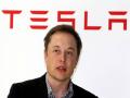 Elon Musk यांनी पुन्हा विकले टेस्लाचे कोट्यवधींचे शेअर्स; झाले मोठे नुकसान? किंमत पाहून व्हाल अवाक् - Marathi News | elon musk sold tesla shares worth 69 billion dollars after twitter poll | Latest business Photos at Lokmat.com
