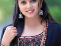 चेहऱ्यावर तेज कसं आणायचं? १ चमचा तांदळांचा जादूई उपाय; ५ मिनिटांत टॅनिंग निघेल-सुंदर दिसाल - Marathi News | Korean Glass Skin Cream Homemade : The Best Way To Make Korean Skin Whitening Rice Cream | Latest sakhi News at Lokmat.com