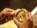 दागिने ‘हॉलमार्किंग’मध्ये अडचण कसली? - Marathi News | What is the problem with jewelry hallmarking? | Latest editorial News at Lokmat.com