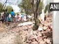 तामिळनाडूमध्ये फटाक्यांच्या कारखान्यात भीषण स्फोट, ९ जणांचा मृत्यू तर अनेक जण जखमी - Marathi News | tamil nadu virudhunagar firecracker factory explosion killed 9 people many others injured  | Latest national News at Lokmat.com