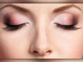 लांब आणि दाट पापण्यांसाठी 'हे' 6 उपाय करा! - Marathi News | Top 6 home remedies to get long and thick eyelashes | Latest beauty Photos at Lokmat.com