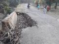 या रस्त्याच्या दुरुस्तीसाठी खर्च झालेत तब्बल ८० लाख - Marathi News | The cost of repairing this road is around 80 lakhs | Latest gadchiroli News at Lokmat.com