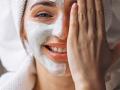 Skin care tips : ग्लोईंग स्कीन हवी तर करा घरच्याघरी कच्च्या दुधाने फेशियल, मिळवा मस्त ग्लो... - Marathi News | | Latest sakhi News at Lokmat.com