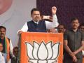 सरकार विश्वासघातकी, कर्जमाफीही फसवी - देवेंद्र फडणवीस - Marathi News | Maharashtra Government debt waiver fraudulent - Devendra Fadnavis | Latest akola News at Lokmat.com