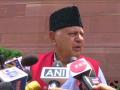 फारुक अब्दुल्लांची नजरकैदेतून मुक्तता - Marathi News | Farooq Abdullah freed from Detention | Latest editorial News at Lokmat.com