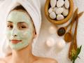 आता घरच्या घरीच सोप्या पद्धतीने करा स्पा सारखचं फेशिअल! - Marathi News | Try these beauty tips for spa like facial at home | Latest beauty News at Lokmat.com