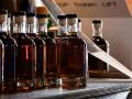 Whisky Shortage: अनेक राज्यांत व्हिस्कीचे शॉर्टेज निर्माण होणार; सर्वात मोठ्या ब्रँडने विक्री बंद केली - Marathi News | Whiskey Shortage inflation hit: There will be a shortage of Diageo manufacturer whiskey in many states; most brands stopped selling | Latest business News at Lokmat.com