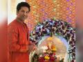 गणपती बाप्पा मोरया... सचिनसह 'या' क्रिकेटपटूंच्या घरी होते गणेशाचे आगमन - Marathi News | Ganapati Bappa Morya ... Lord Ganesh arrives at the house of 'these' cricketers, including Sachin Tendulkar | Latest cricket Photos at Lokmat.com
