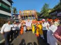 ठाण्यातील गुढीपाडव्याच्या मिरवणुकीत मतदान जनजागृती, ४७ चित्ररथ झाले होते सहभागी - Marathi News | Vote awareness, 47 Chitraraths participated in Gudi Padwa procession in Thane | Latest thane News at Lokmat.com