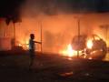 मार्गताम्हाणे येथे अज्ञाताने जाळली दोन वाहने - Marathi News | Two vehicles were set on fire by unknown persons on the way | Latest ratnagiri News at Lokmat.com
