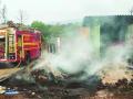 जैविक कोळशाच्या कारखान्याला आग - Marathi News | Fire at a bio-coal factory | Latest sindhudurga News at Lokmat.com
