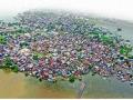पूरग्रस्तांचे अश्रू - Marathi News | The tears of the flood victims | Latest manthan News at Lokmat.com
