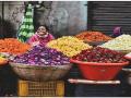 बाजारात दरवळला फुलांचा सुगंध ; पूजा, सावटीसाठी मागणीत वाढ - Marathi News | Floral aroma in the market; Increased demand for pooja, decorative decoration | Latest nashik News at Lokmat.com