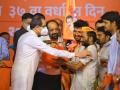 Uddhav Thackeray: भाषणात उल्लेख, स्टेजवर भेट; हा कट्टर शिवसैनिक कोण? - Marathi News | Uddhav Thackeray: Mention in speech, meeting on stage; Who is this staunch Shiv Sainik? | Latest mumbai Photos at Lokmat.com
