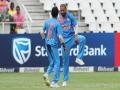 Asia Cup 2018 : शिखर धवनची सुनील गावस्कर यांच्या विक्रमाशी बरोबरी - Marathi News | Asia Cup 2018: Shikhar Dhawan Creates Unique Record Against Bangladesh | Latest cricket News at Lokmat.com
