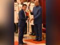 गौतम गंभीर, सुनील छेत्री हे पद्मश्री पुरस्काराने सन्मानित - Marathi News | Gautam Gambhir, Sunil Chhetri receives Padma Shri award from the President of India | Latest cricket News at Lokmat.com